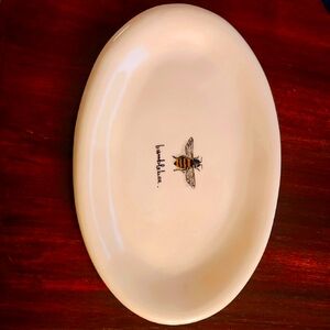 Bumblebee Cream Oval Plate